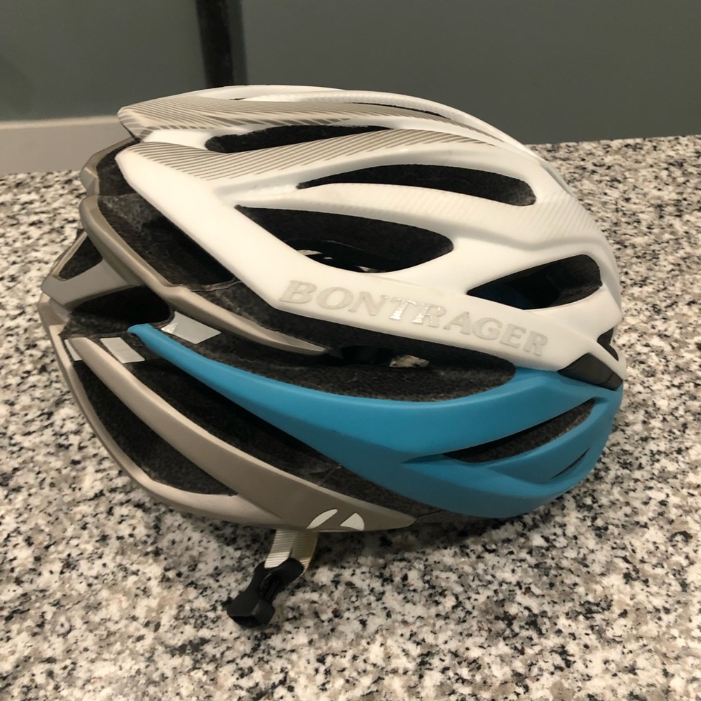 Bontrager Circuit Road Bike Helmet. Size Medium.